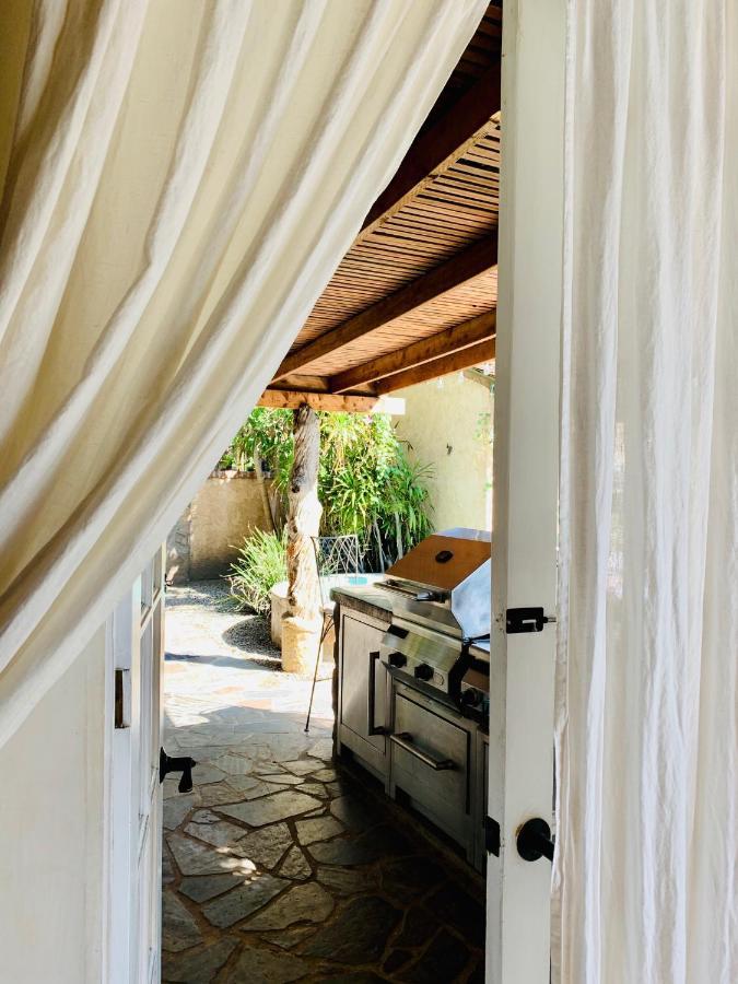 Under The Tuscan Sun Cottage In West Los Angeles Bagian luar foto