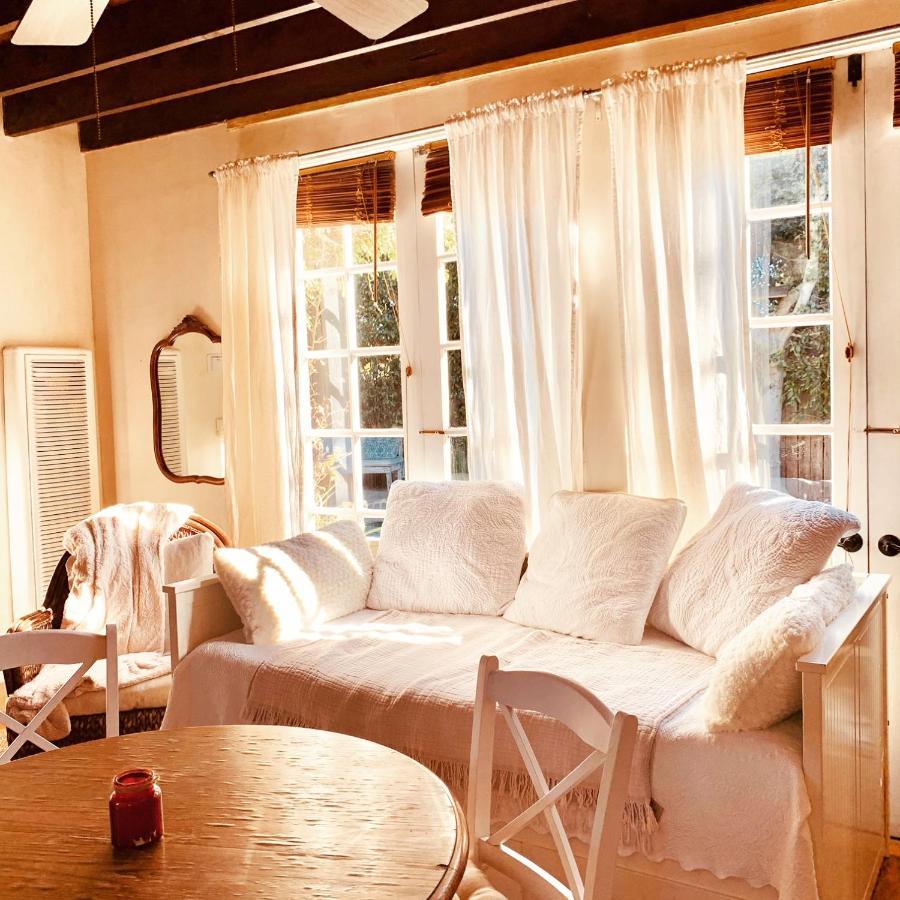 Under The Tuscan Sun Cottage In West Los Angeles Bagian luar foto