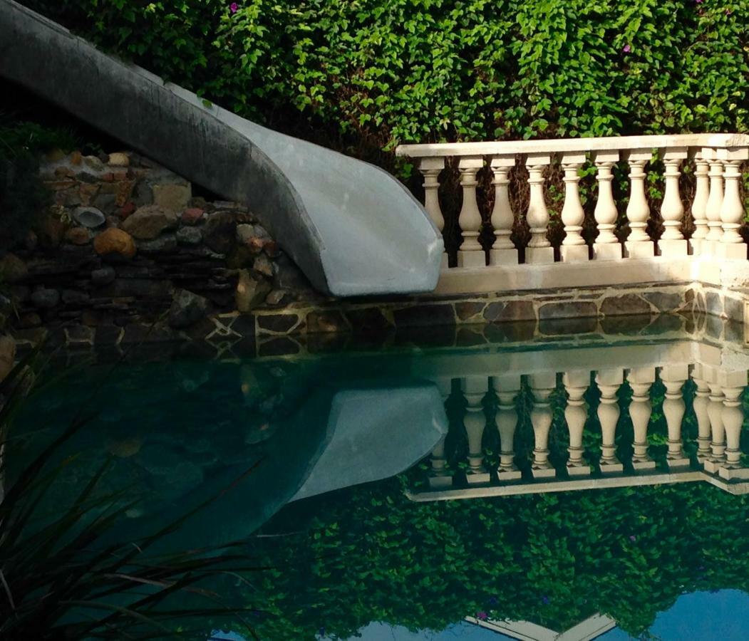 Under The Tuscan Sun Cottage In West Los Angeles Bagian luar foto